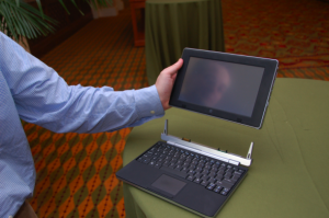 Lenovo Ideapad Z475 [หล่อ แรงพอเพียง]