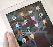 ทิม คุก CEO ของ Apple เชื่อว่า “วันหนึ่งแท็บเล็ตต้องโตมากกว่าพีซีอย่างแน่นอน”