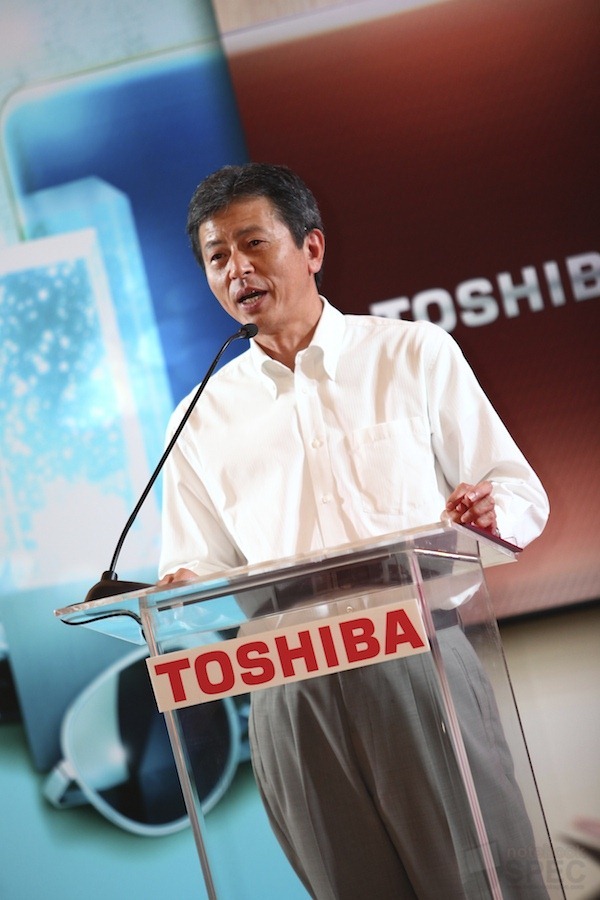 Toshiba Satellite 2012 81
