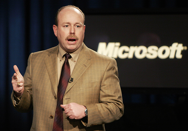 CEO ของ Microsoft เผยนวัตกรรมขั้นต่อไป จัดเต็มทั้ง Skype, Office และ Surface