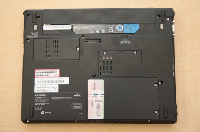 Fujitsu LifeBook P770 + 3G-FUJITSU LifeBook P770 + 3G pic 2
