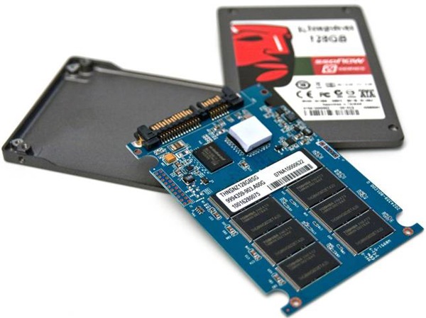 001-04 Kingston SSDNow V 128 GB ประสิทธิภาพที่คุ้มราคา