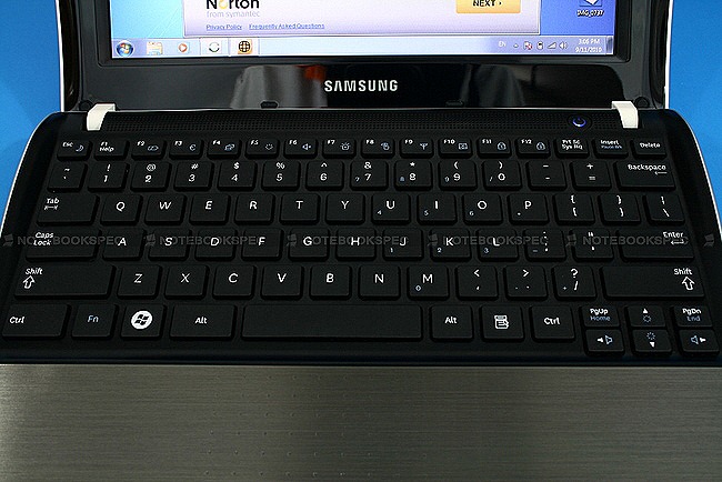 samsung nf208 (30)