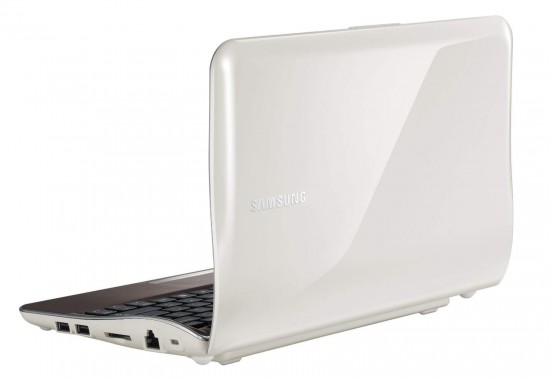 01 01 Samsung NF210 ตอนนี้พร้อมจำหน่ายที่อเมริกาแล้วเช่นกัน 11500 บาท