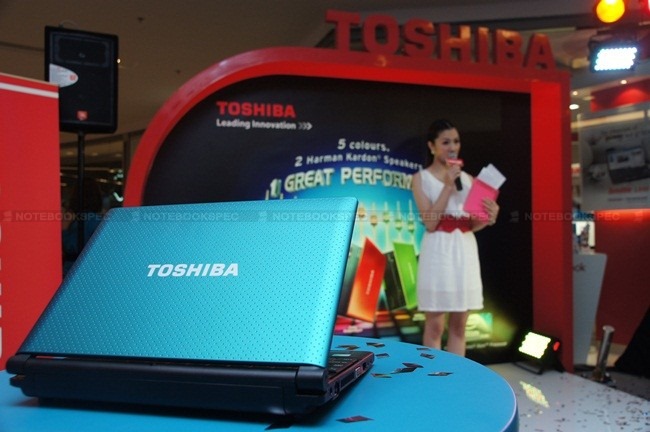 Toshiba NB520 31