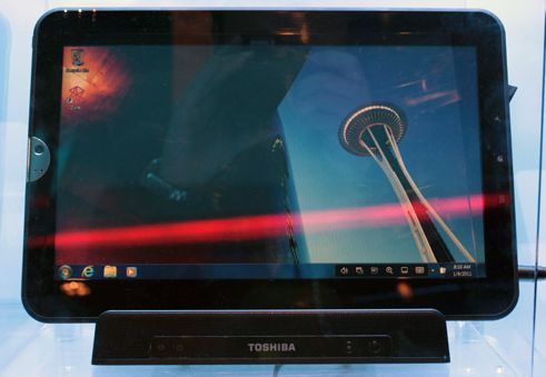 02 01 Toshiba กำลังทำแท็บเล็ต Windows 7 ใหม่ขนาด 11.6 นิ้ว