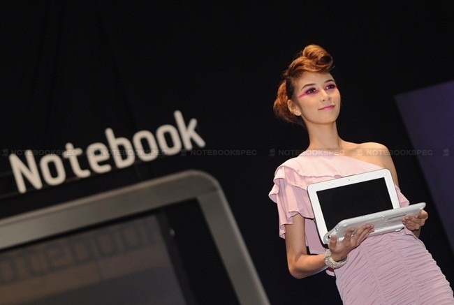 Samsung-Notebook-13