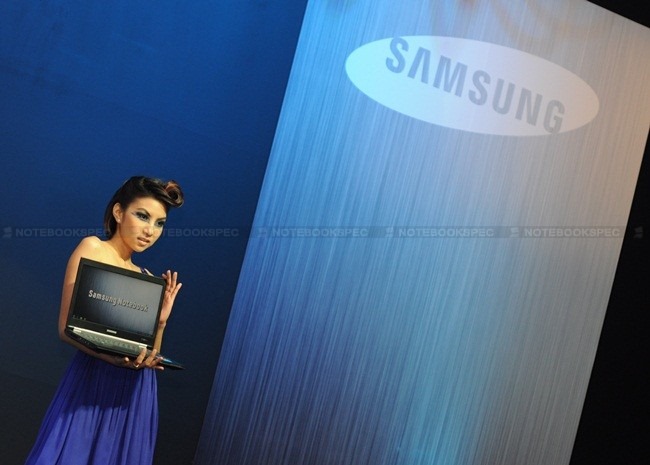 Samsung-Notebook-16