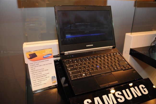 Samsung-Notebook-38