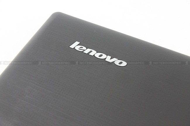 Lenovo-Ideapad-Y470-05