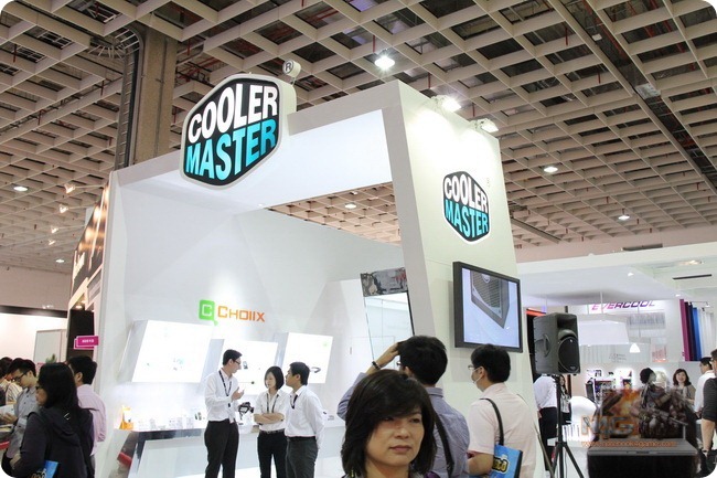 n4g Computex Taipei 2011 cooler master 53