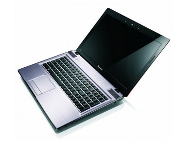 Lenovo-IdeaPad-Y570-2