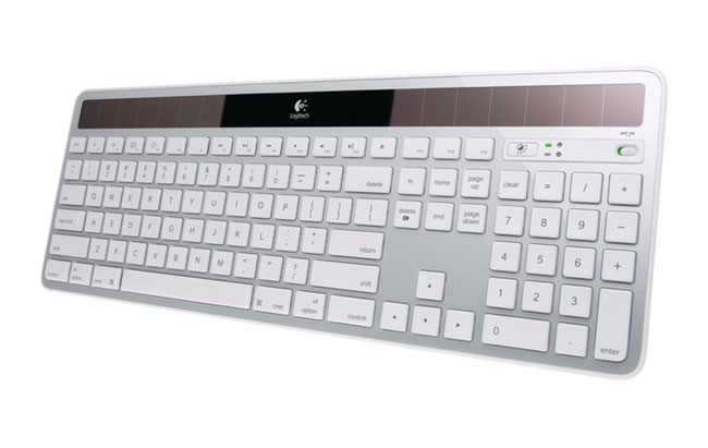 Logitech K750 Mac Keyboard