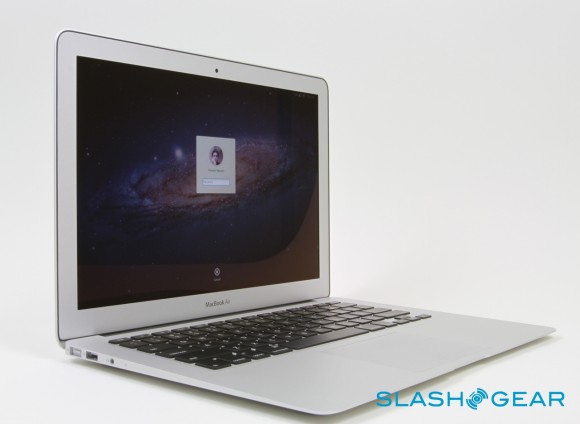 MacBook Air 13 inch core i5 05 slashgear
