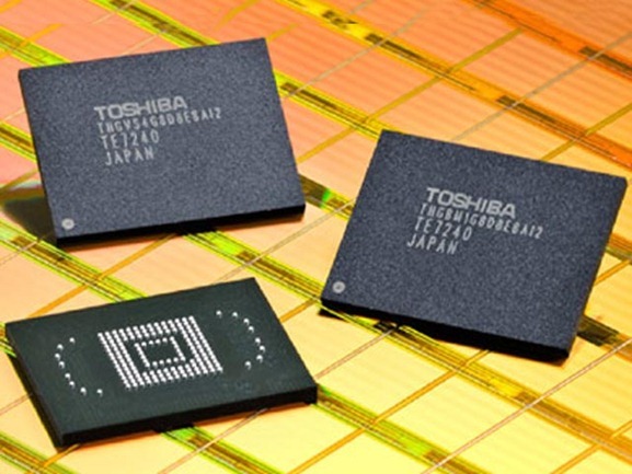Toshiba-32GB-NAND-Flash-Mem_large