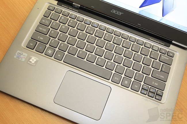 Hands On Acer Aspire S3 - Ultrabook  27