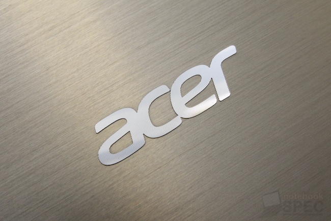 Hands On Acer Aspire S3 Ultrabook 50