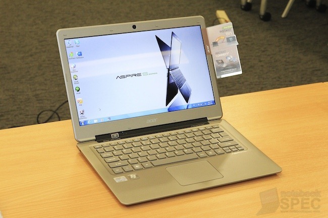 Hands On Acer Aspire S3 - Ultrabook  53