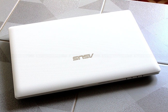 Review-ASUS-EEE-PC-X101H-MeeGo (4)