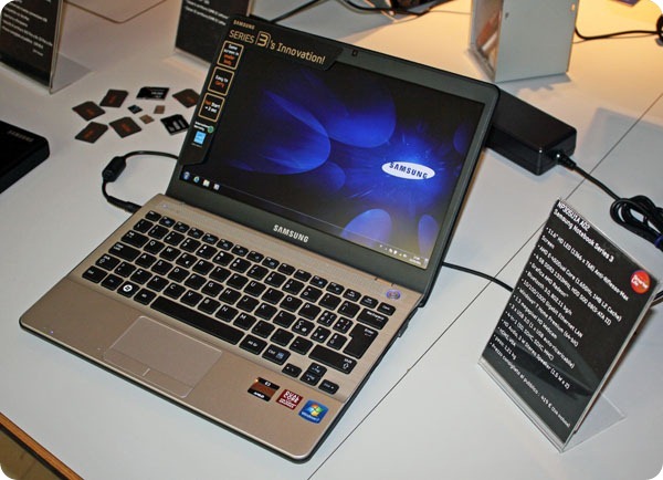 Amd e450. Samsung Series 3 ноутбук. AMD Fusion e-450 1.65 ГГЦ. Samsung AMD e350. Samsung Sens 800.