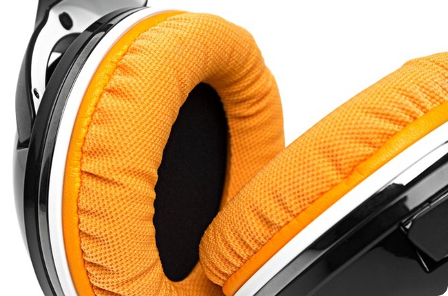 SteelSeries 7H Fnatic Limited Edition headset-3