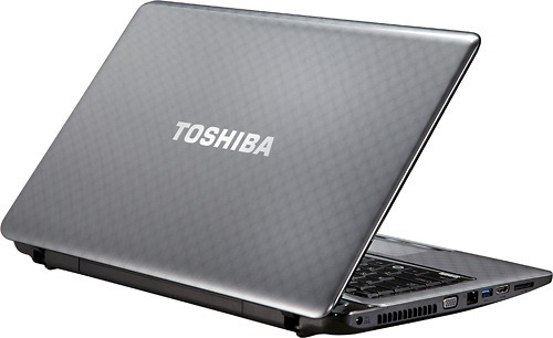 Toshiba-Satellite-L775-S7307-lid