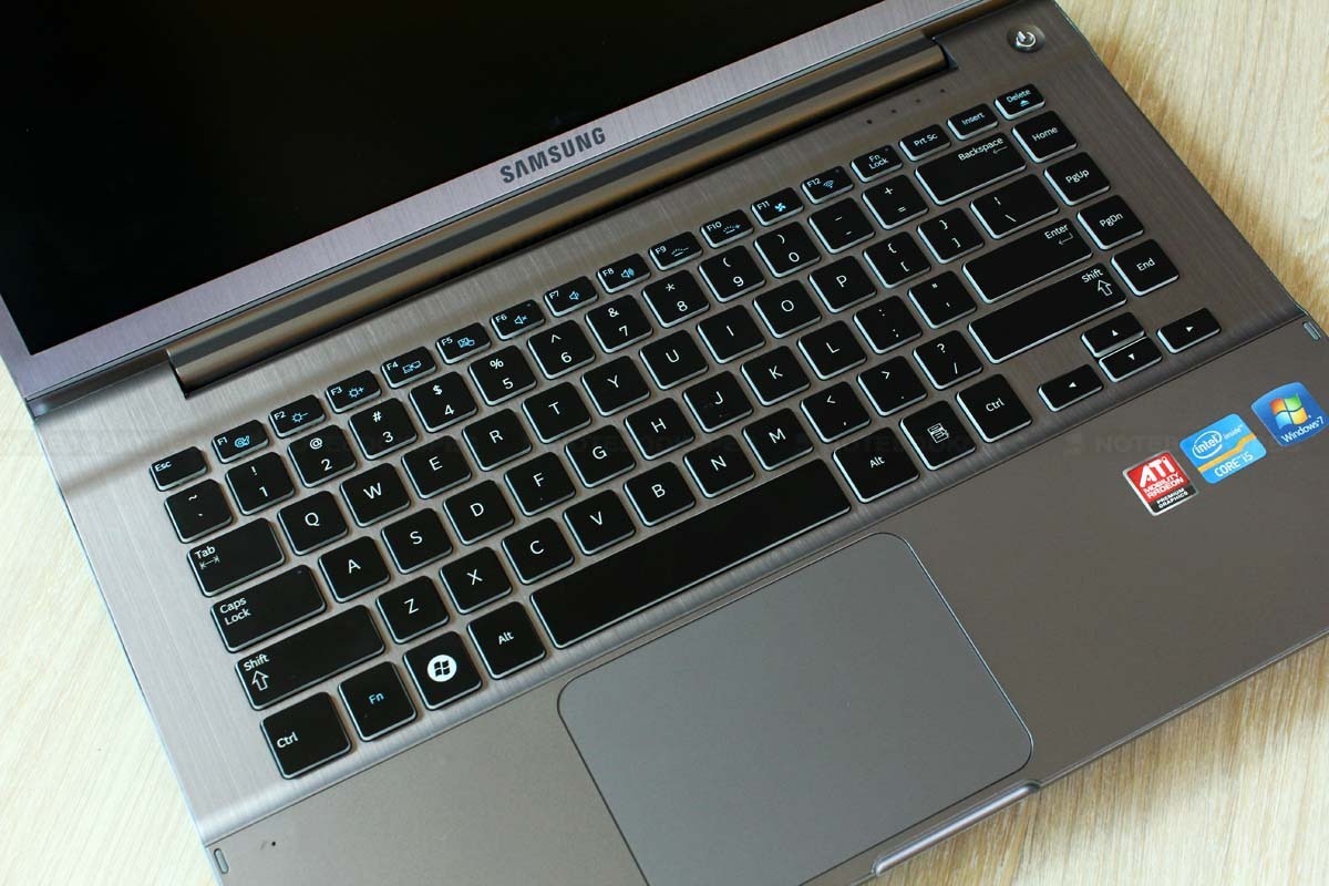 Review-Samsung-Series-7-NP700-NotebookSpec (10)