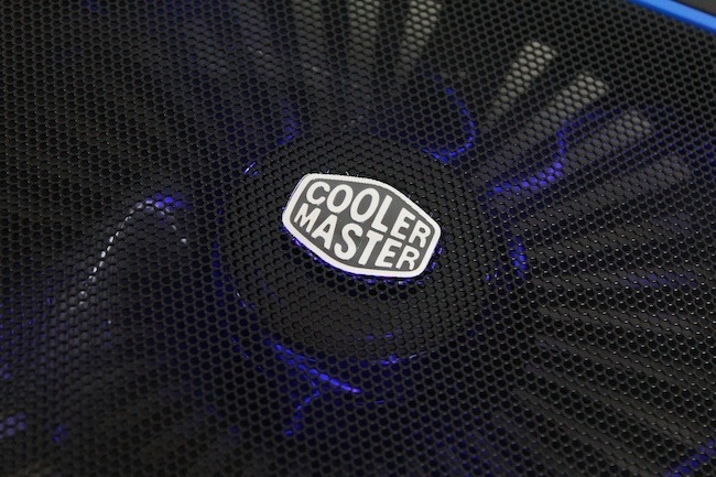 Review Cooler Master Notepal X3 4