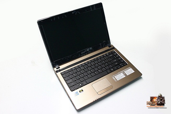 Acer-Aspire-4752G-04