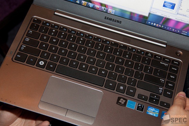 Samsung-Series-5-ultrabook-launched (34)