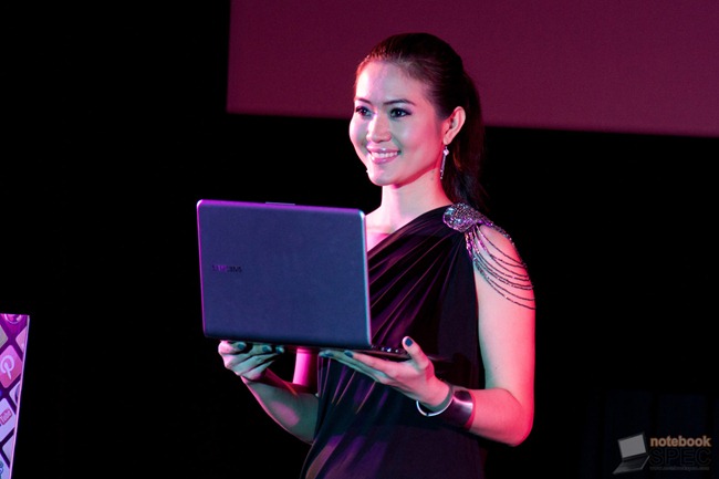 Samsung-Series-5-ultrabook-launched (9)