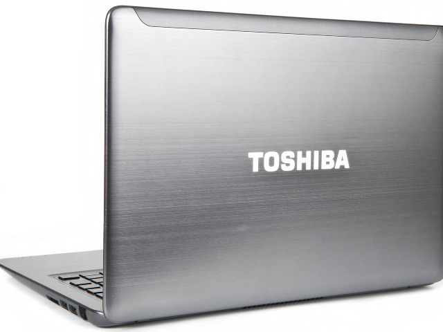 Toshiba Intros Its First 14 Inch Ultrabook the Satellite U840 3