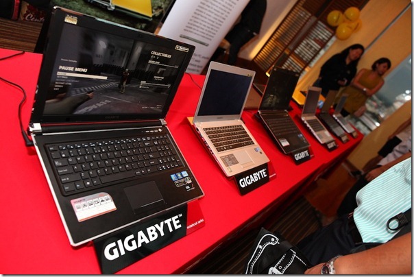 GIGABYTE Opening Ultrabook Gaming 008