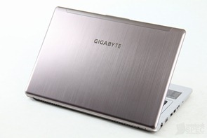 Gigabyte U2442 Review 004