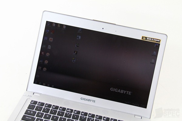 Gigabyte U2442 Review 009