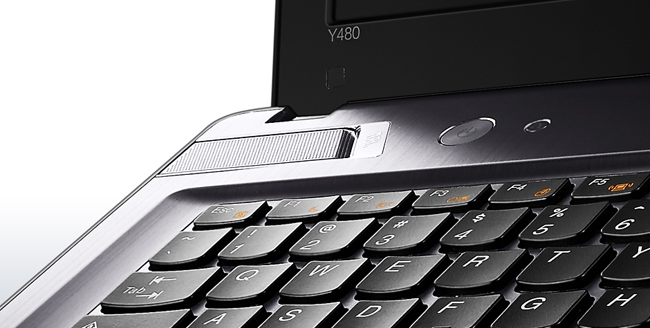 IdeaPad Y480 Laptop PC Keyboard Closeup Top View 7L