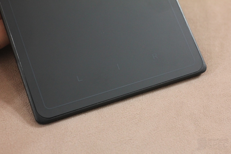 Lenovo Wireless Touchpad Review 007