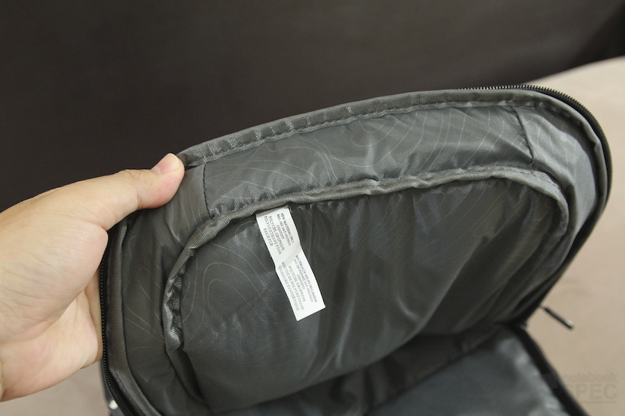 Incase Backpack 17 Review 009