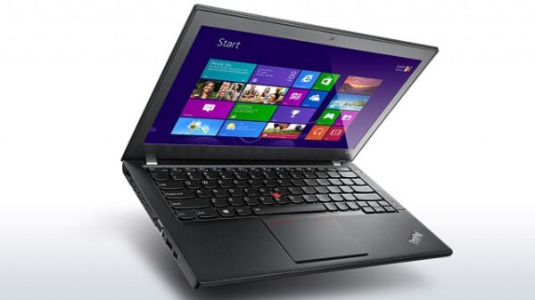 lenovo laptop thinkpad x240s front 1 640x359