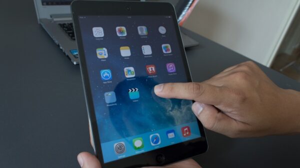 iPad Multitasking Gesture 0