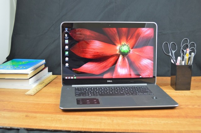 Dell-XPS-15-front