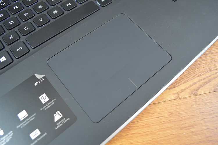 Dell XPS 15 touchpad