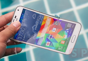Review Samsung Galaxy S5 SpecPhone 100
