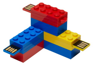 PNY LEGO Flash Drive 02 2