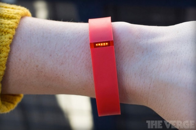 Apple will stop selling Fitbit gear 600