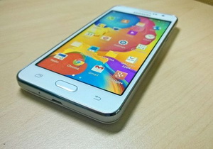 samsung galaxy grand prime 02 300