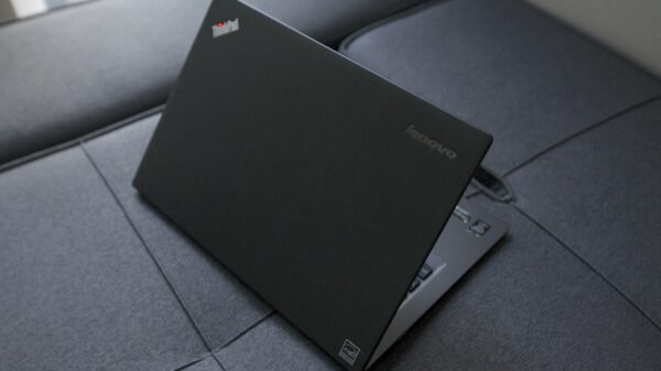 Lenovo ThinkPad X1 Carbon 2014 Review 002