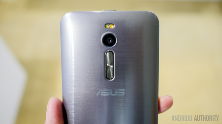 asus-zenfone-2-first-look-a-9-of-19-710x399