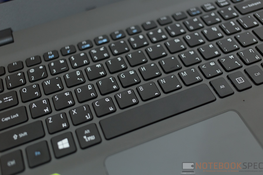 Acer Aspire E5 2015 Review-27