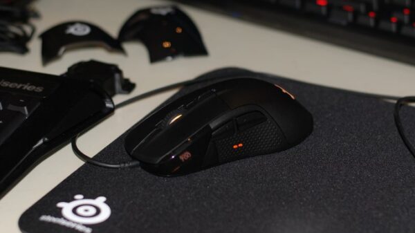 SteelSeries New Rival 700 2